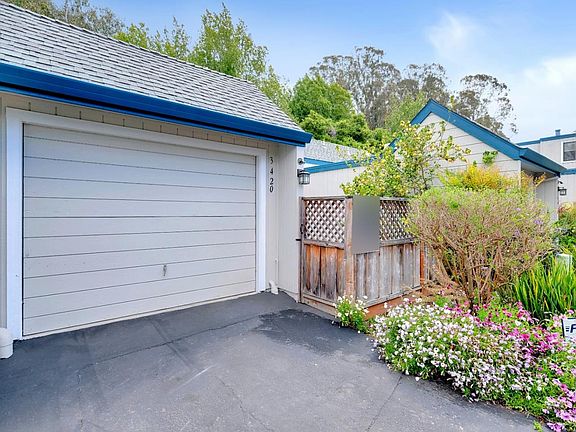 3rd image of 3420 Kenilworth Ln