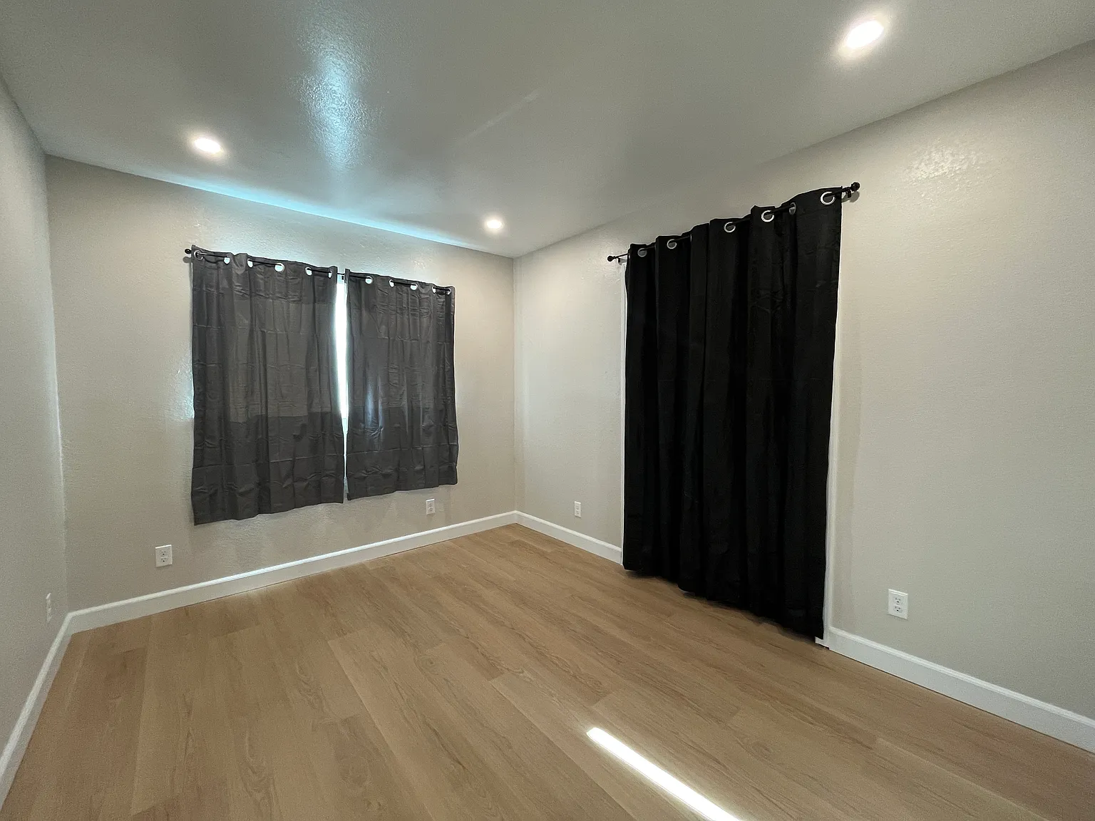 791 N 14th St — Photo 3