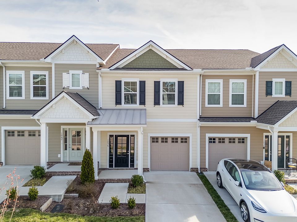 1st image of 1056 Sweetleaf Dr