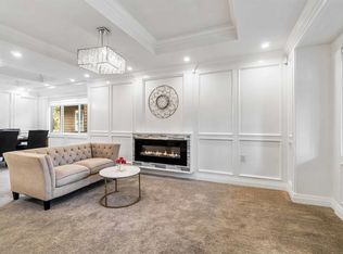 3075 W 5th Ave, Vancouver, BC V6K 1T8