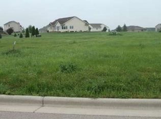 3912 Kestrel Point Dr, Janesville, WI 53548