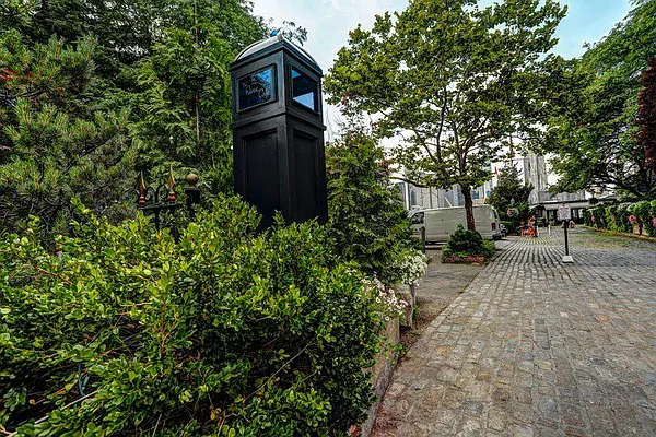 Rented by Brooklyn Bridge | media 29