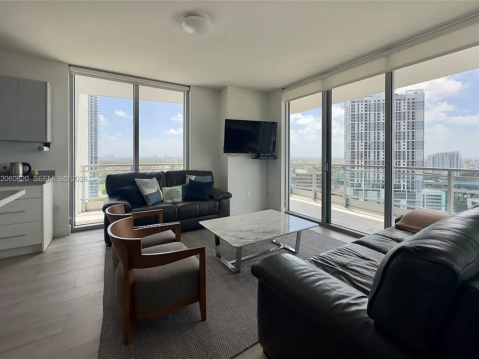 90 SW 3rd St #2012