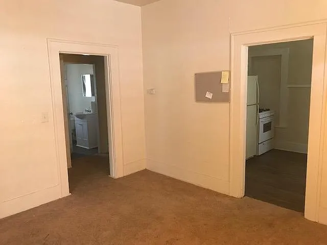 1812 Kemp Blvd — Photo 10