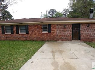 2401 Bon Air Dr, Savannah, GA 31406