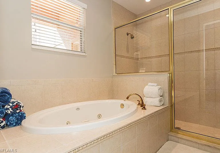 538 Avellino Isles Cir #9201 — Photo 12