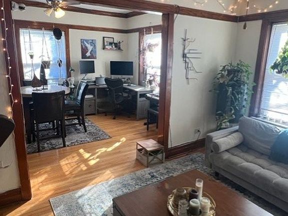 3rd image of 4016 W Cortland St #2