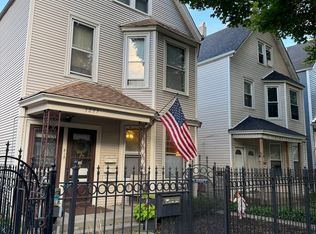 3257 N Central Park Ave #1, Chicago, IL 60618