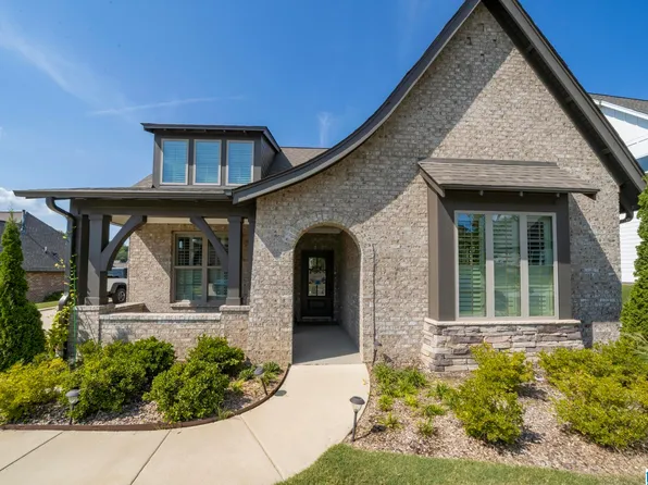 1118 Eagle Nest Cir, Birmingham, AL 35242