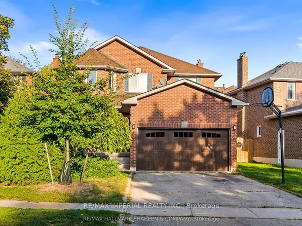 493 Blackstock Rd S, Newmarket, ON L3Y 8H6