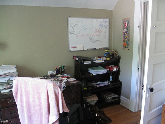 825-Main-Unit2-BR2-2
