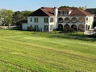 4th image of 4804 N Turnbull Dr