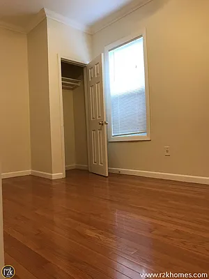 Rented by Realty 2000 Corp | media 31