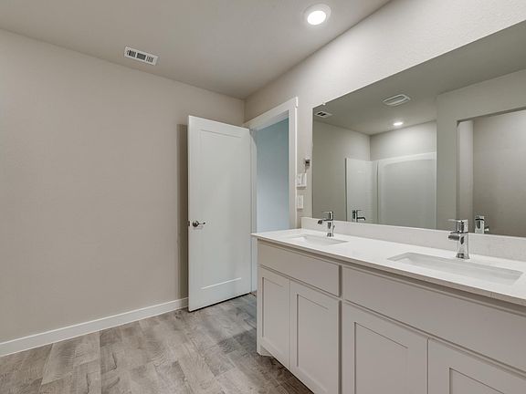 3rd image of 9344 Herringbone Dr