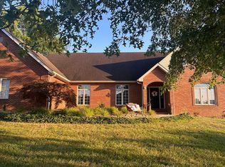 913 20th St, Jasper, IN 47546