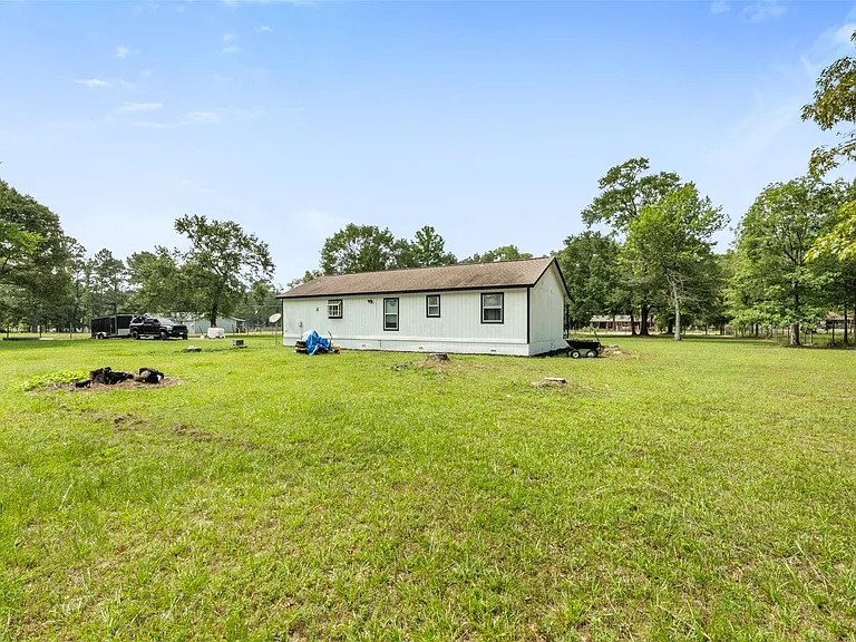 541 Trails End Dr — Photo 18