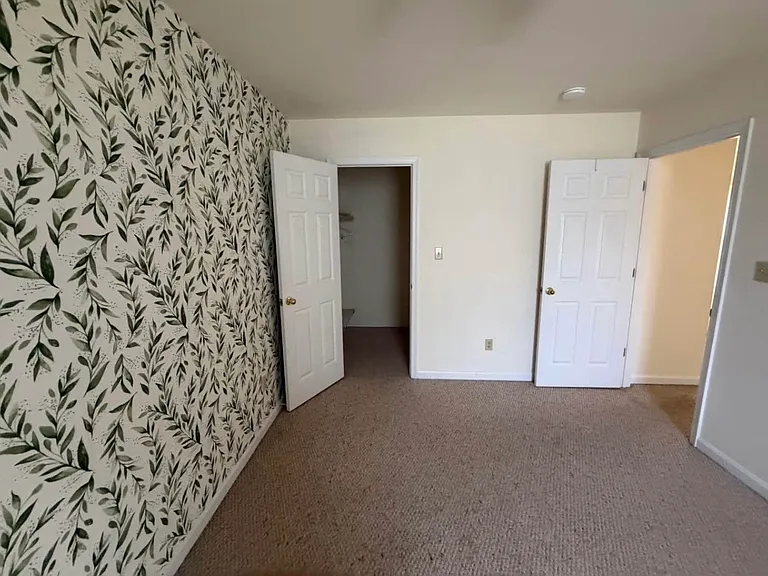 8337 Colony Cir — Photo 12