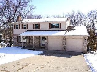 5950 Ambassador Dr, Fairfield, OH 45014
