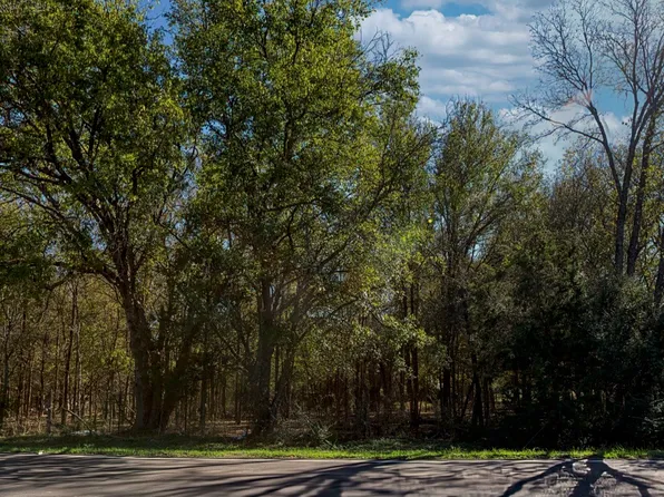 1718 W Main St, Lancaster, TX 75146