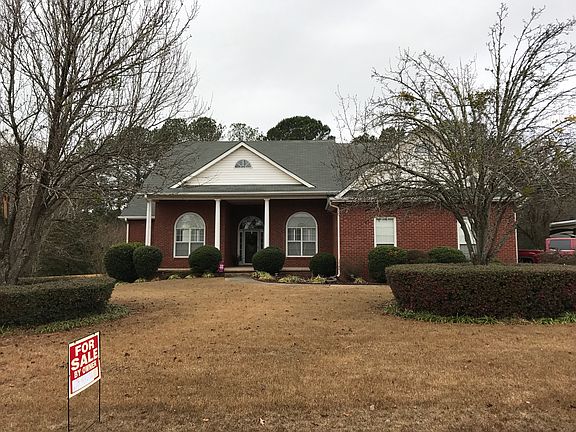 2nd image of 555 Heathmoor Dr