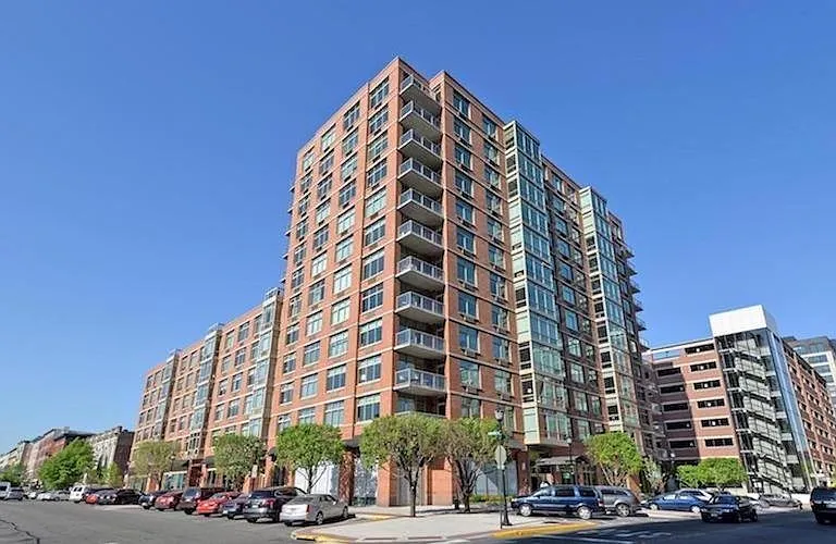 1450 Washington St #702 — Photo 17