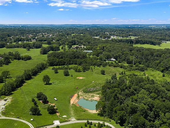 3rd image of 440 Goss Parrish Dr