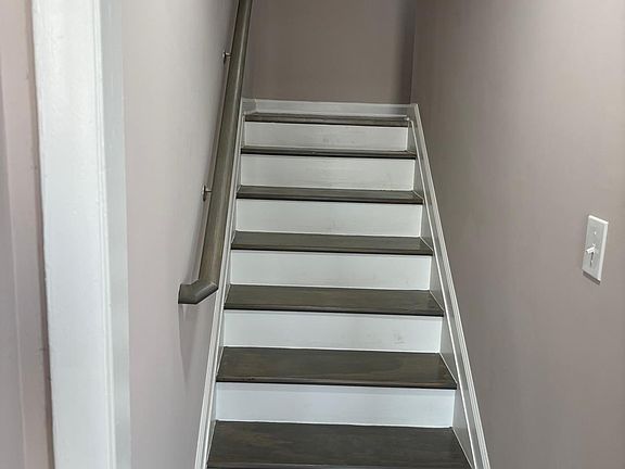 3rd image of 1711 N Caroline St APT 1