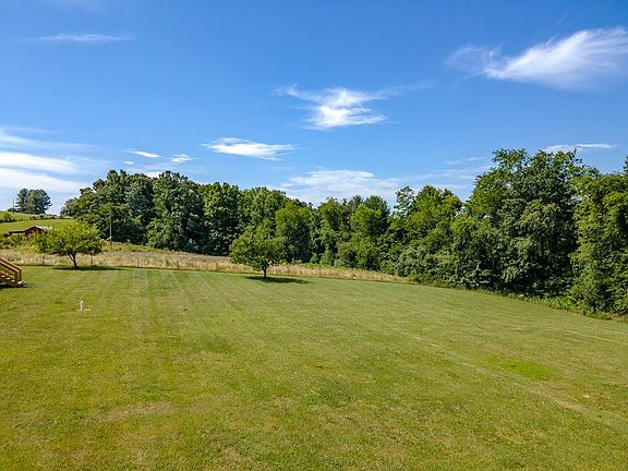 4th image of 625 Horse Shoe Bend Rd