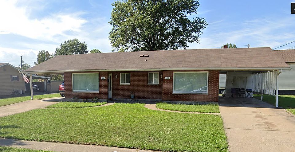 2nd image of 1131 McCambridge Ave