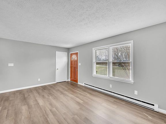 5th image of 168 Moorman Dr
