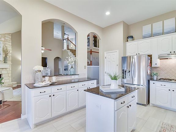 5th image of 11717 Cloveridge Dr