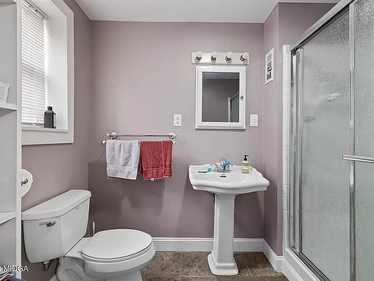 1691 Coleman Ave — Photo 10