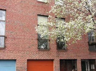 1005 Lombard St, Philadelphia, PA 19147