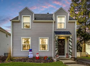 2944 Greenwood Ave, Highland Park, IL 60035