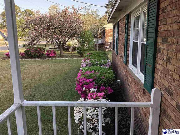 3rd image of 2230 Eaton Cir