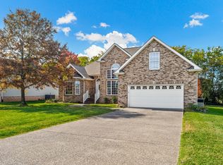 283 Remington Ave, Gallatin, TN 37066
