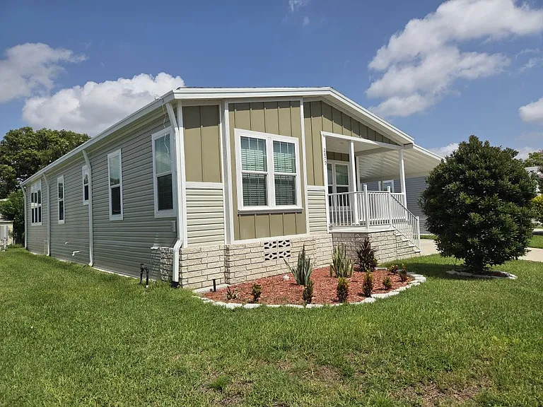 2879 Canyon Dr #689 — Photo 15