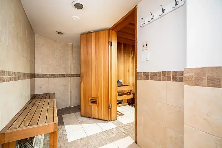 1011 Beach Ave #1403 — Photo 7