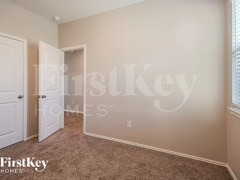 11506 Castle Nugent Ct — Photo 12