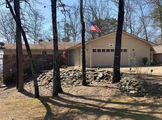 215 Pine Hill Rd, Fairfield Bay, AR 72088