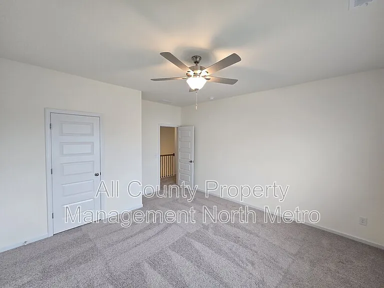 142 Hadley Way SW — Photo 7