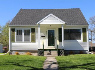 320 E Cleveland St, Monroe City, MO 63456