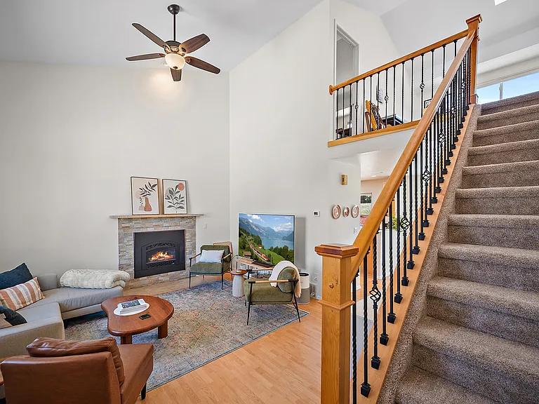 3425 Hideaway Pl — Photo 4