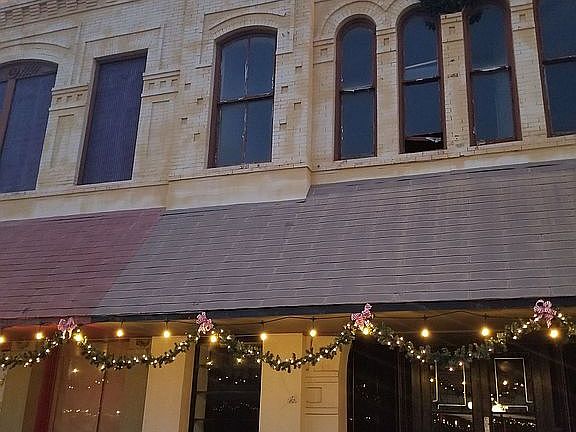 2nd image of 209 Main St
