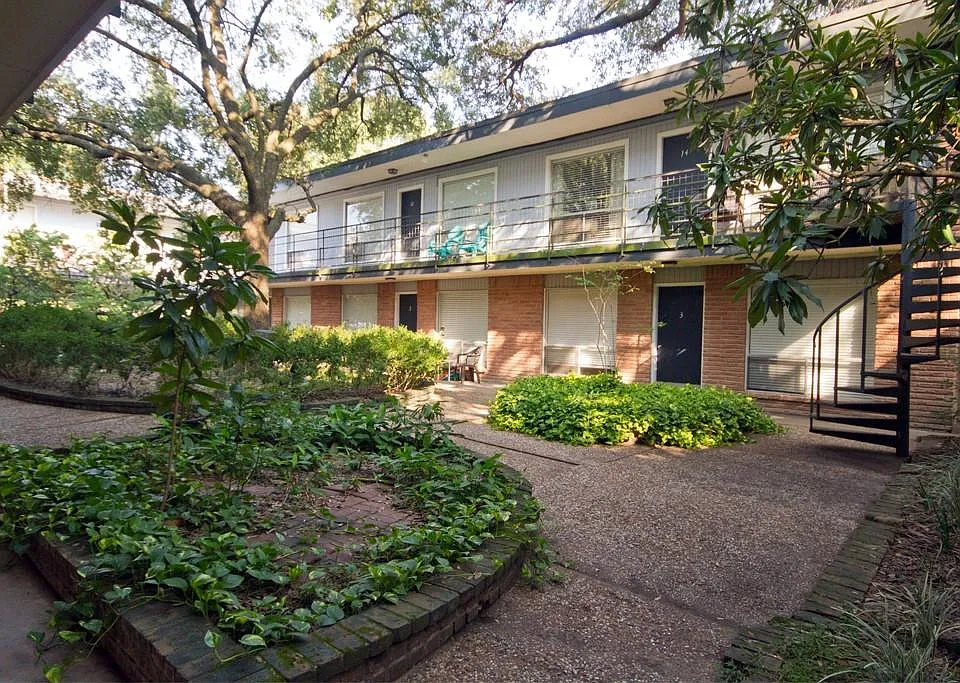 918 Heights Blvd #18