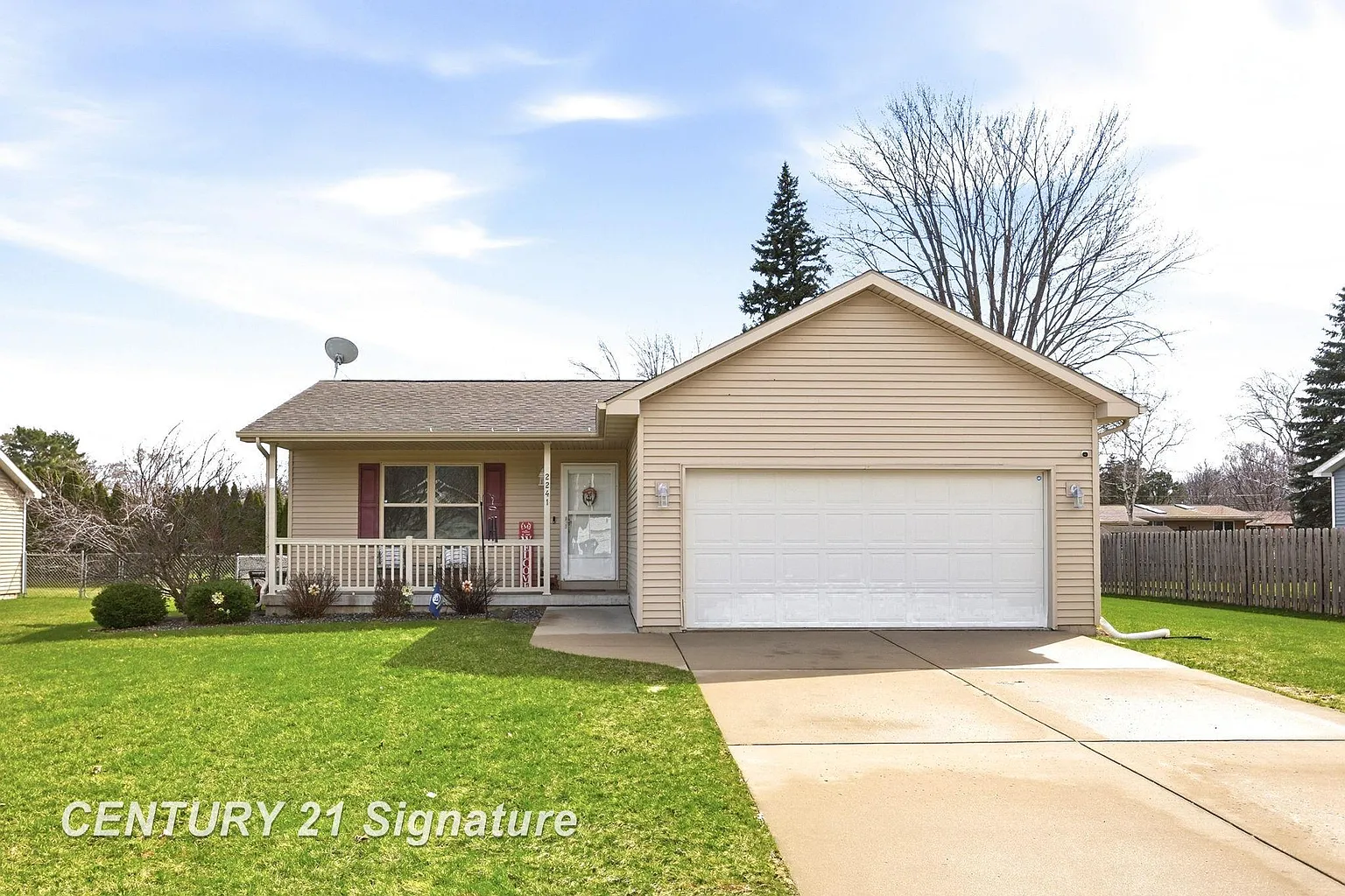 2241 Moonglow Ct photo 1