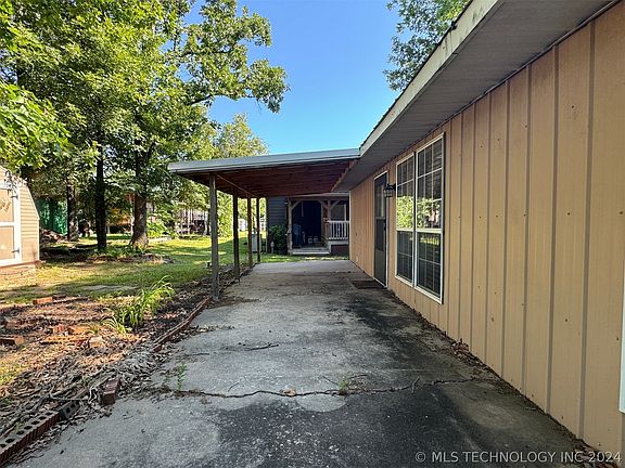 4th image of 35839 S Wildwood Dr