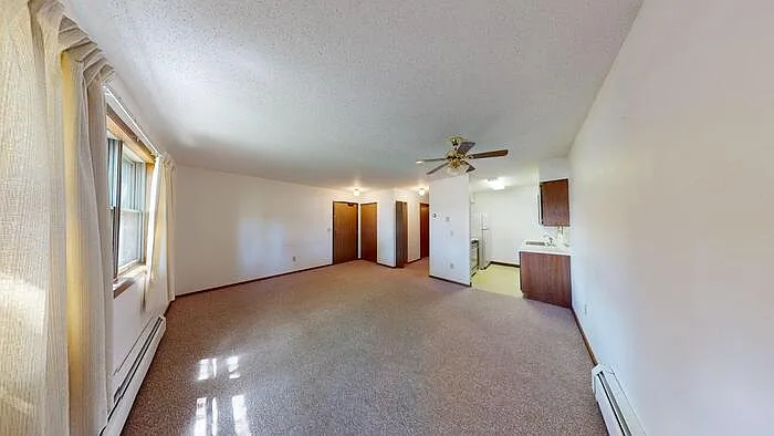 212 N 1st St #1 — Photo 5