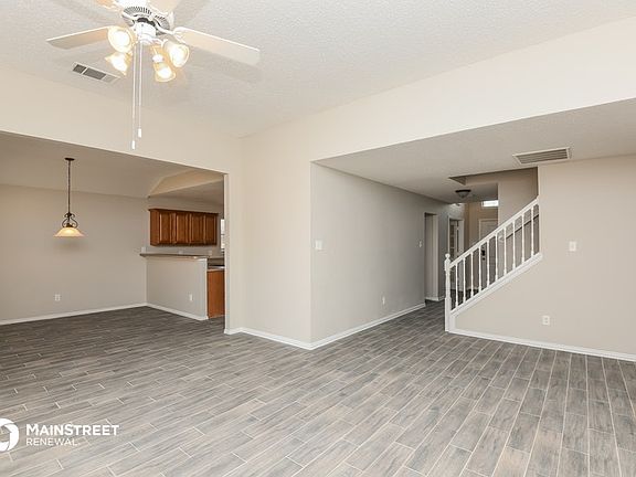 5th image of 1600 Cancun Dr