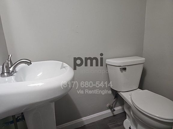 5th image of 4138 N Irvington Ave